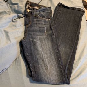 Judy blue jeans size 7/28 perfect condition